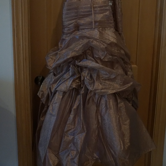 MacDuggal Couture Prom Dress Size 6 - Picture 6 of 6